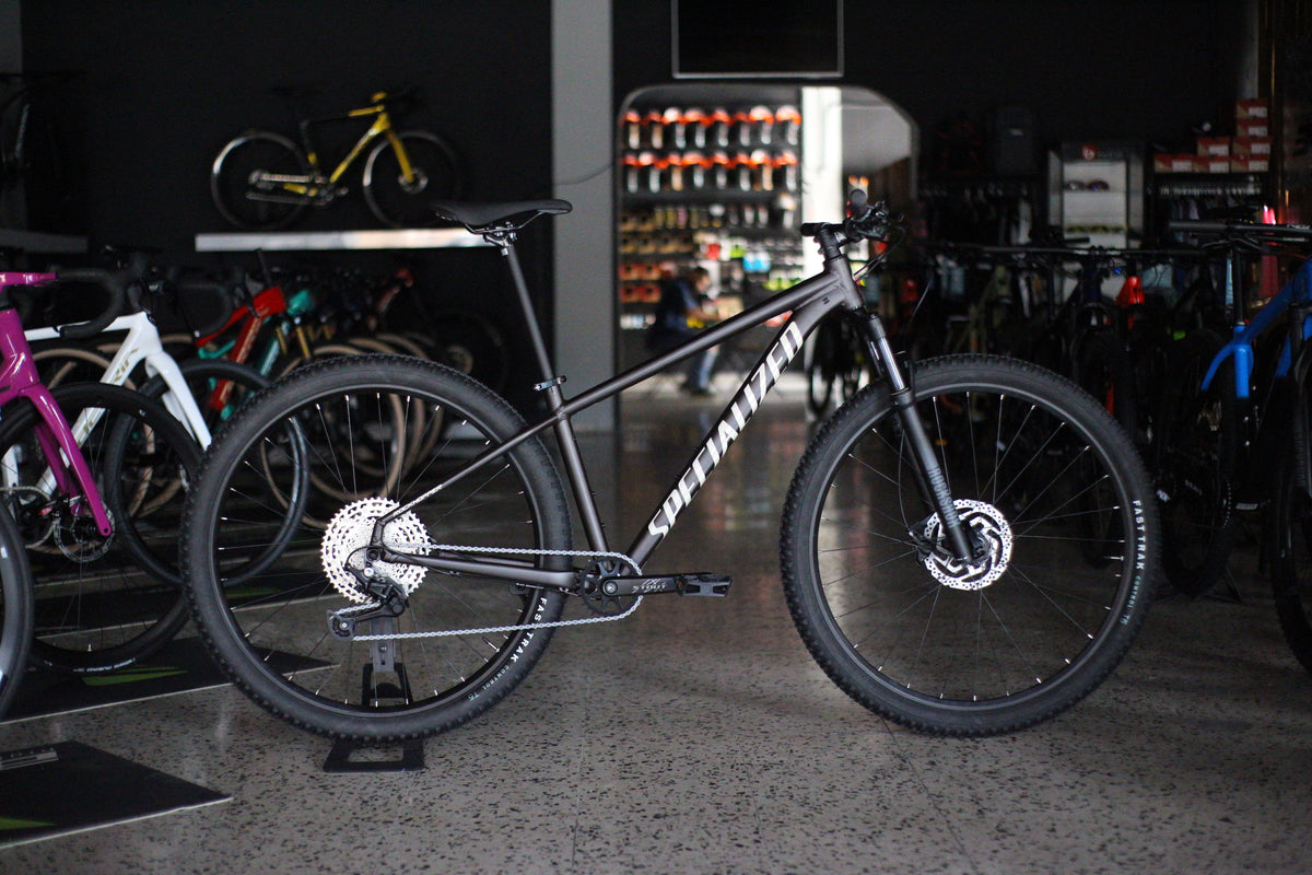 Specialized rockhopper gray hot sale