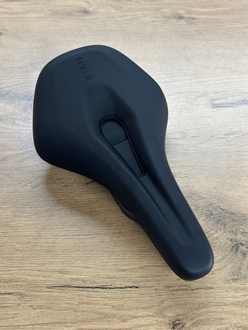 Fizik Terra Aidon X1 Saddle