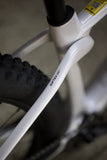 Berria Bravo Elite Deore - White Pearl - XS